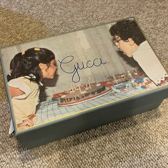 Authentic Gucci 1977 black/peach floral sneakers womens sz 39 - Picture 4 of 15